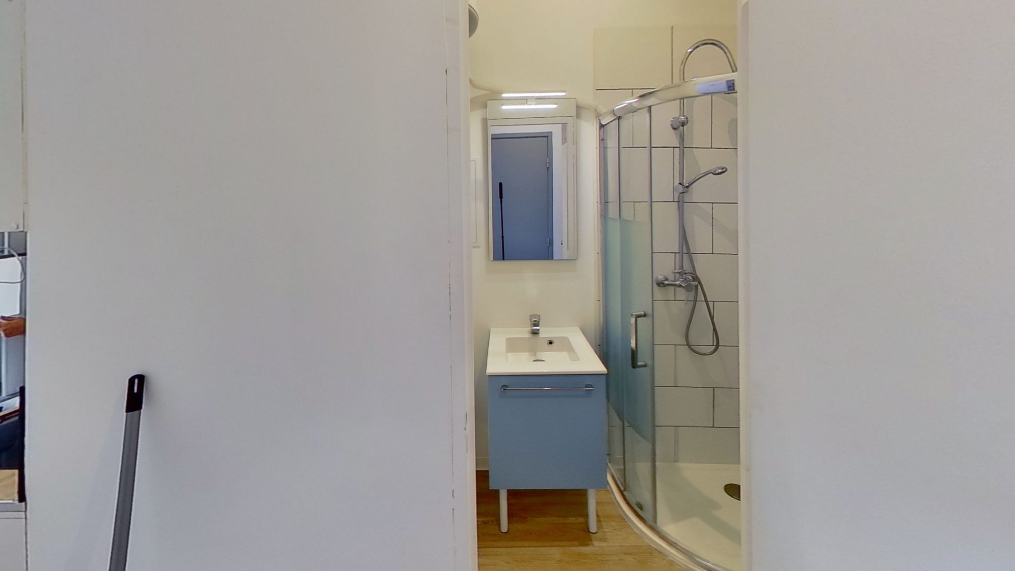 
                                                                            Studio meublé – 11m2 – Danton