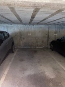 
                                                                            Place de parking – Graville