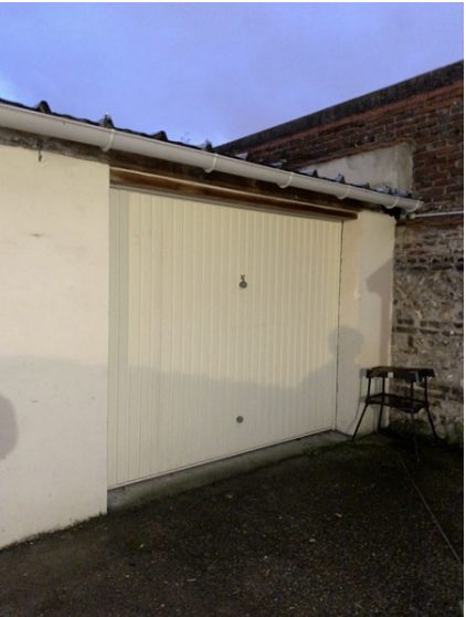 
                                                                            Garage – Massillon