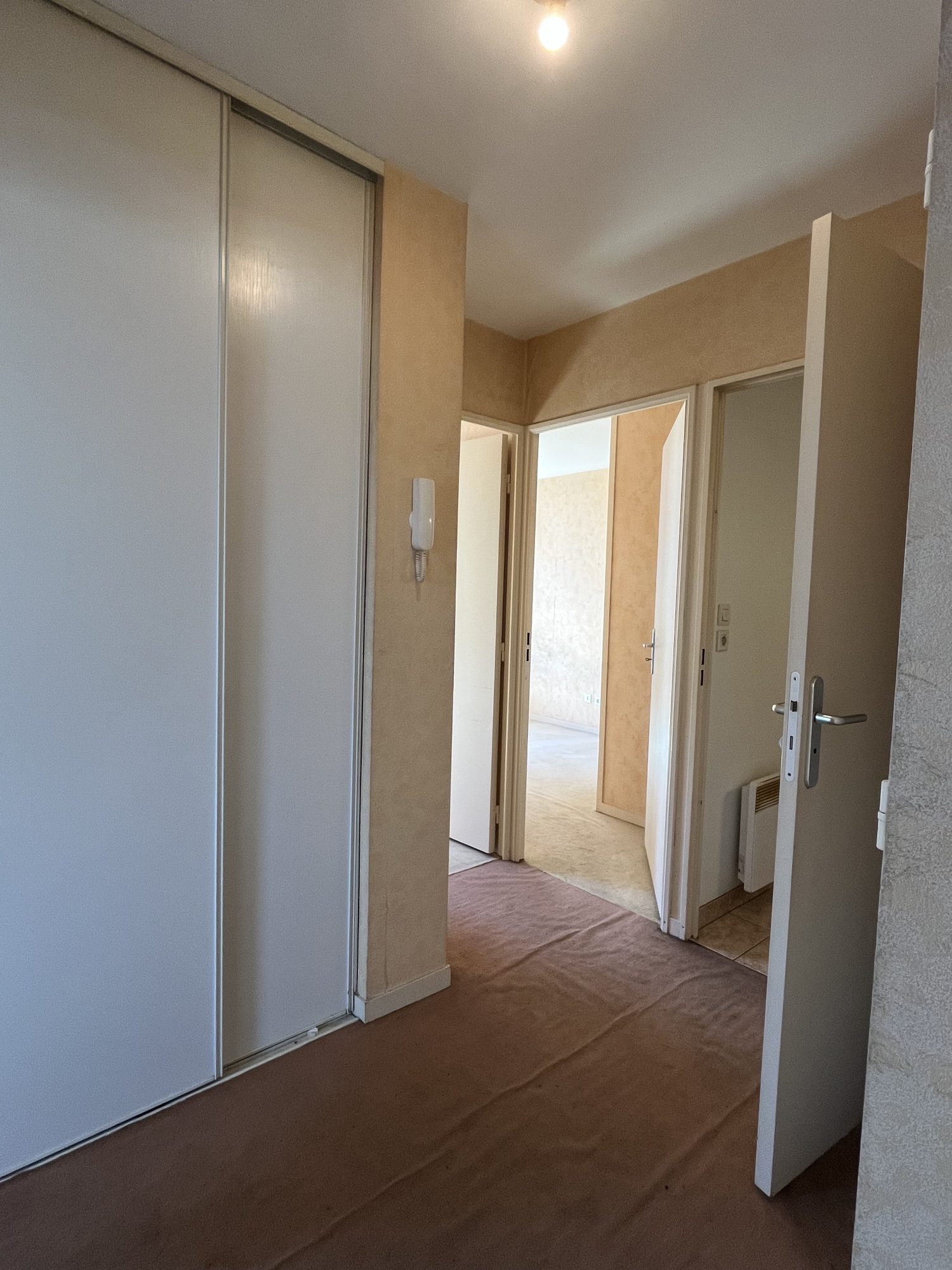 
                                                                            T3 – DEMIDOFF – 57m2