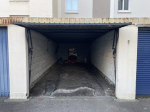 
                                                                            Garage fermé rue Jules Siegfried