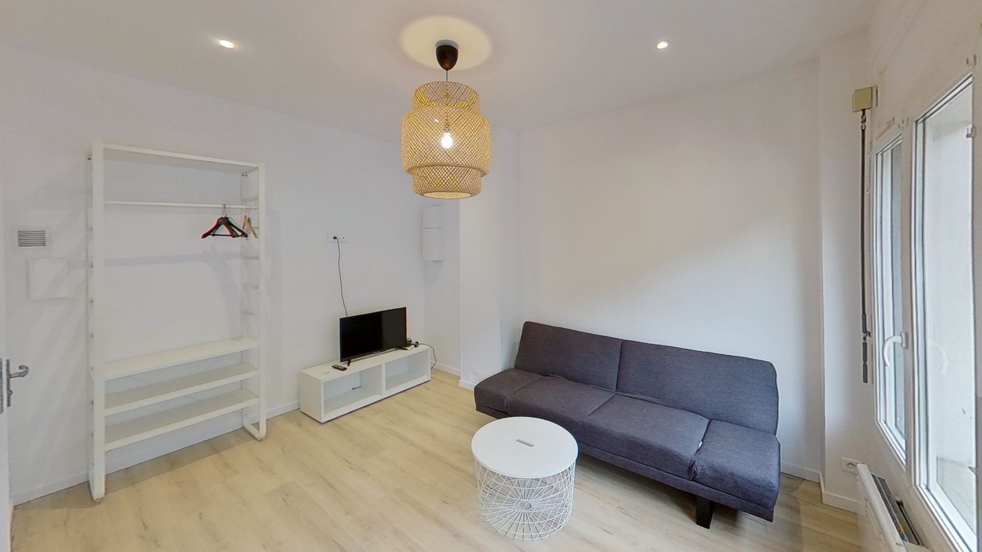 
                                                                            Studio Meublé – 15m2 – Saint-François