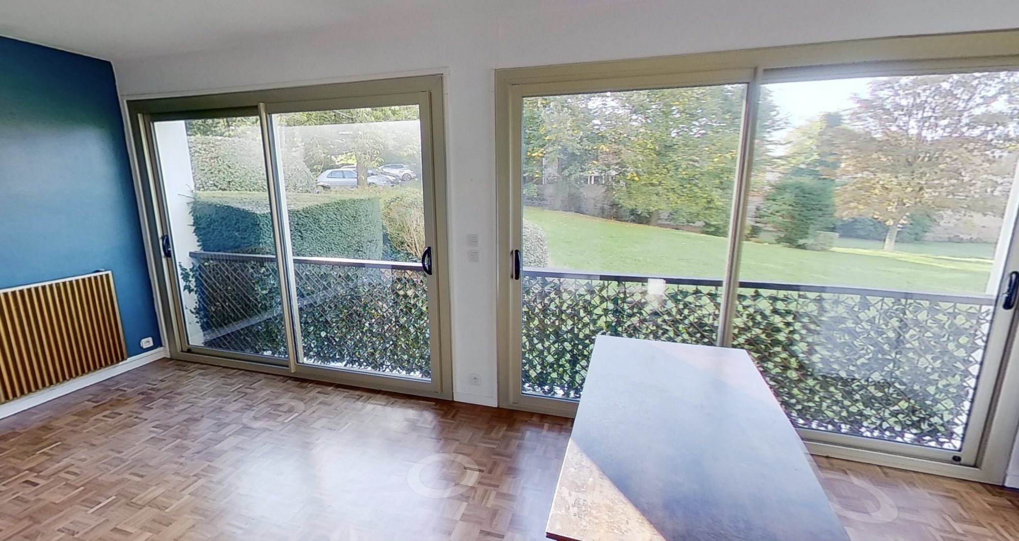 
                                                                            STUDIO – SAINTE ADRESSE