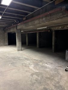 
                                                                            Parking Souterrain – Coty – 278m2