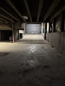 
                                                                            Parking Souterrain – Coty – 278m2