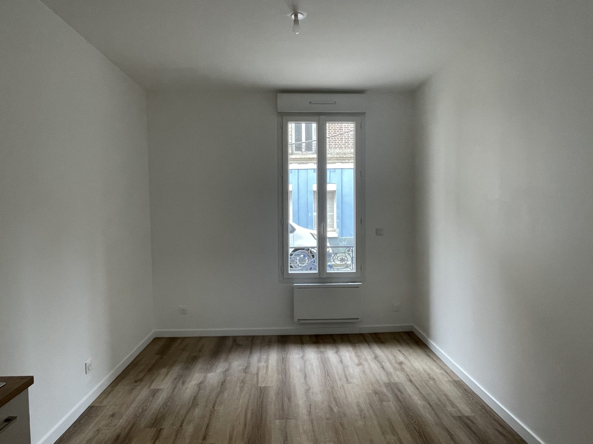 
                                                                            Studio – 20m2 – Anatole France Danton