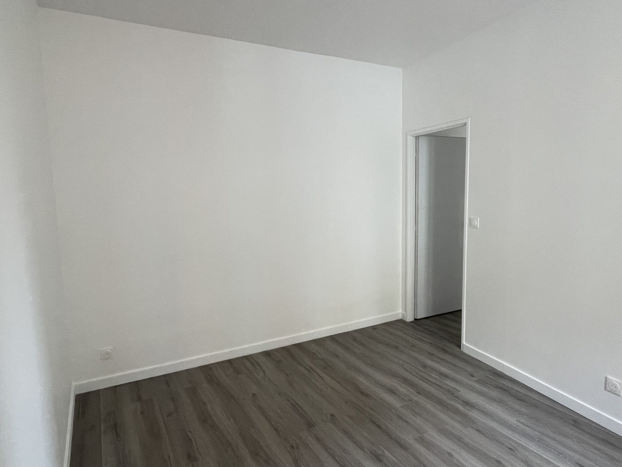 
                                                                            T2 – 38,00m2 – Anatole France Danton