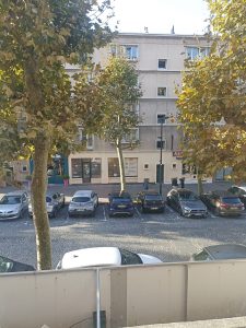 
                                                                            GRAND APPARTEMENT 2 CHAMBRES