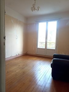 
                                                                            GRAND APPARTEMENT 2 CHAMBRES